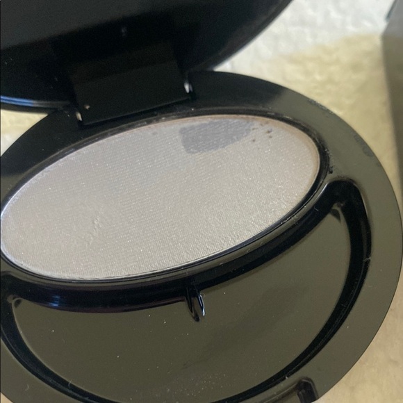 Avon Eyeshadow set of 4 - Picture 11 of 15